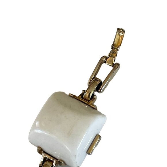 Vintage MCM 60s White Square Gold Tone Link Bracelet - Picture 4 of 10